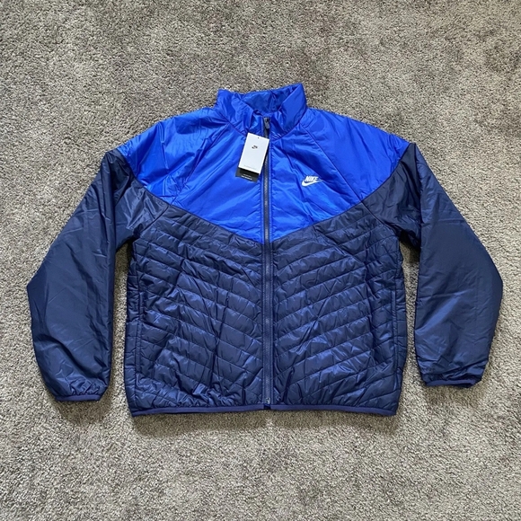nike puffer windrunner